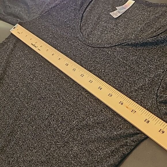 LulaRoe sz M gray tunic top - Picture 4 of 7